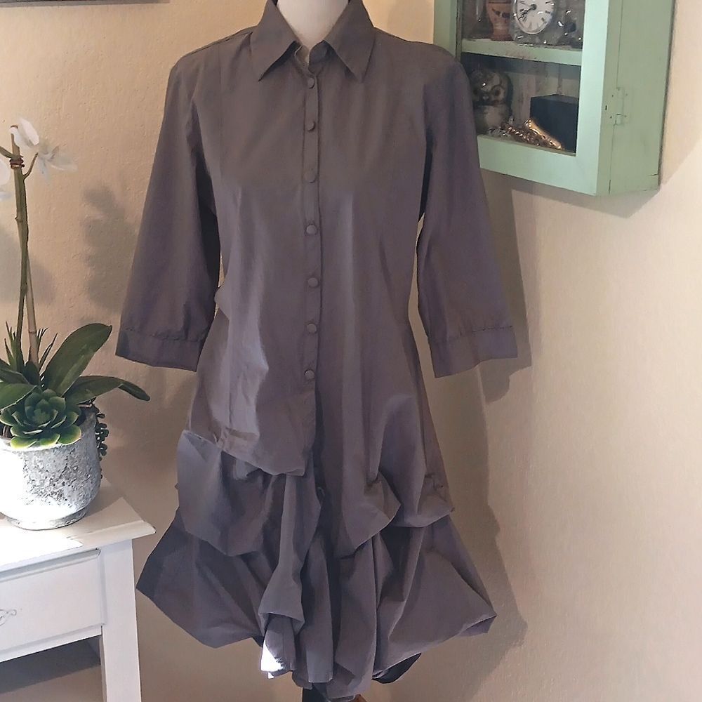 Zashi Cotton Tucked Bubble Dress in Gray. Avant Garde. Bohemian.